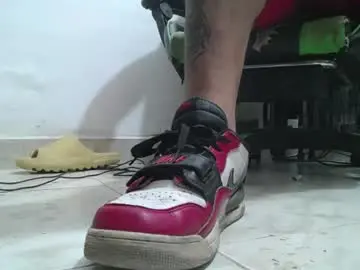 Chaturbate Private Sex Chat of srfindomfeet_