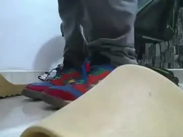 Chaturbate Adult Webcams of srfindomfeet_
