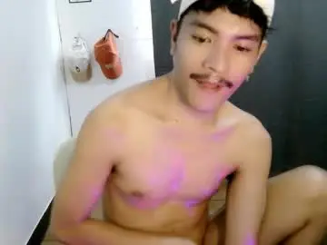 Chaturbate Free Porn Cam of asian_darlingcummerxxx