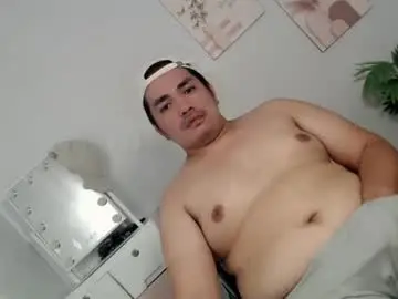 Chaturbate Best live sex cam show of ure_fattytoy143