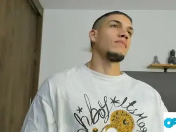 Chaturbate Adult Webcams of axel_taylor21