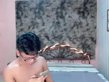 Chaturbate Adult Webcam of urdreamboy_doms
