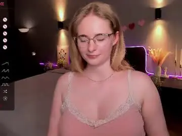 Chaturbate Adult Webcam of sheslinki