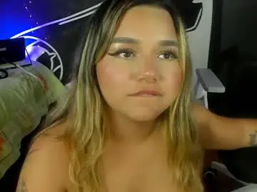 Chaturbate Best live sex cam show of pucaa_