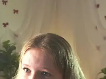 Chaturbate Live Sex of emilyhewell