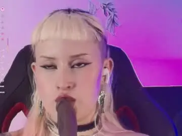 Chaturbate Watch Live Sex Cams of mollycb