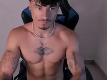 Chaturbate Live Sex Cam of thomas_fit1