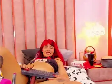 Chaturbate Sex Cam of lucie_red
