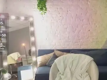 Chaturbate Sex Chat of neondollxx
