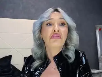 Chaturbate Live Sex of issasmyth