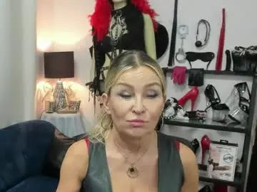 Chaturbate Sex Cam of crystalxohotty