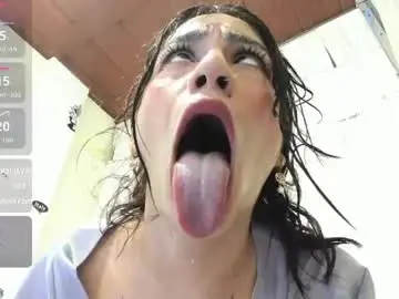 Chaturbate Free Porn Cam of violett_collinss