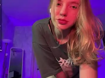 Chaturbate Sex Chat of itsevedarkside_