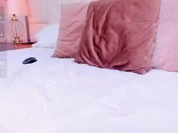 Chaturbate Live Sex Cam of angel__stone