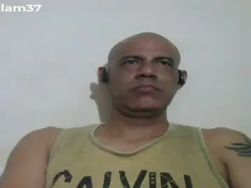 Chaturbate Sex Cam of retlam37
