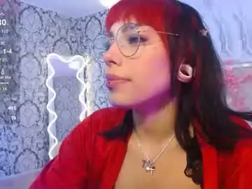 Chaturbate Live Sex Cam of issa_tay1