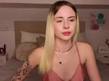 Chaturbate Live Sex of bella_crazyy