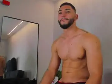 Chaturbate Live Sex Cam of louis_connor