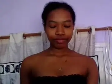 Chaturbate Sex Cam of anaissa23