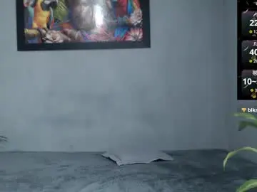 Chaturbate Live Sex Cam of khalidrumie