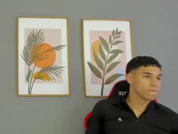 Chaturbate Watch Live Sex Cams of santana_maximo