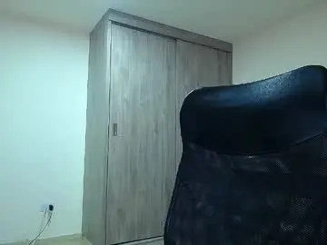 Chaturbate Adult Video Chat of andre_parker
