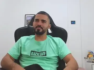 Chaturbate Best live sex cam show of alejandroo_7