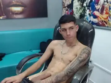 Chaturbate Best live sex cam show of paul_ponce