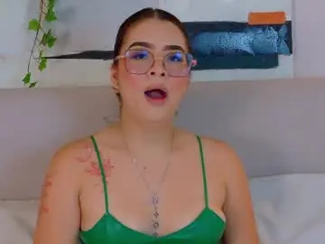 Chaturbate Adult Webcams of liilylopez