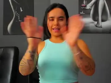 Chaturbate Live Porn of karlyjons_