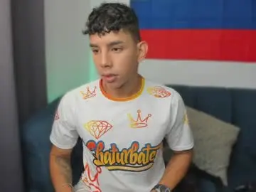 Chaturbate Sex Chat of andrew_twink18