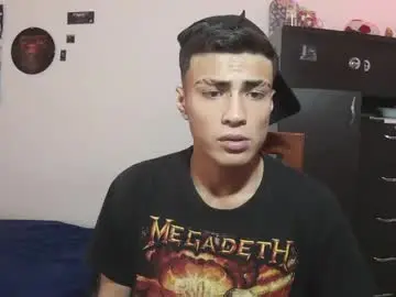 Chaturbate Adult Webcam of fenix_hardcock