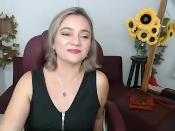Chaturbate Free Live Porn of rebeca_milf