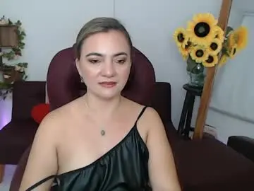 Chaturbate Adult Video Chat of rebeca_milf