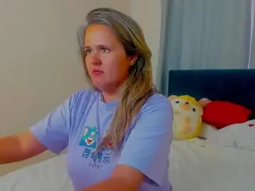 Chaturbate Best live sex cam show of lily_bel