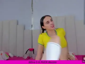 Chaturbate Watch Live Sex Cams of angelikarosse
