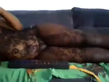 Chaturbate Live Sex of remmy_luna