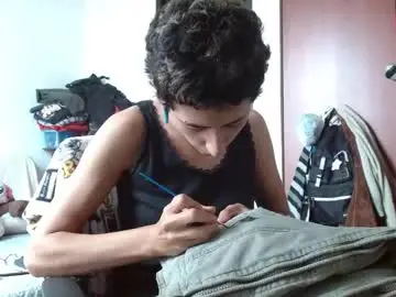 Chaturbate Adult Webcam of malitamuymal22