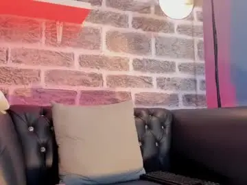 Chaturbate Live Sex Cam of mike_parker1