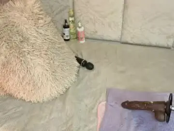Chaturbate Adult Video Chat of maddy1y_