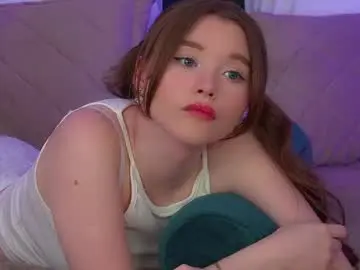 Chaturbate Free Porn Cam of keiraace