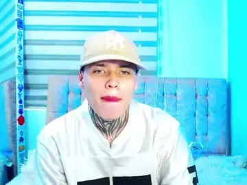 Chaturbate Adult Webcam of _justinmoon2