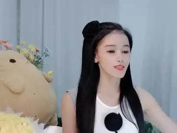 Chaturbate Live Sex Cam of happyflower802318