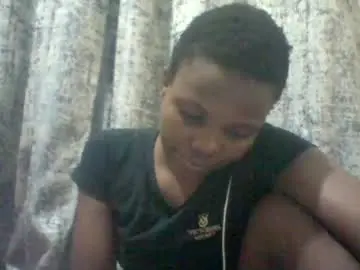 Chaturbate Sex Cam of tina2030_1