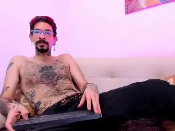 Chaturbate Best live sex cam show of jonathan_sinn