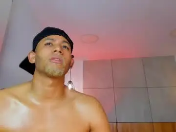 Chaturbate Nude Webcam of bento_fox