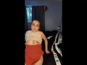 Chaturbate Free Porn Cam of elishacohen33