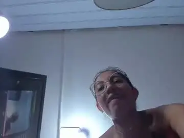 Chaturbate Adult Webcam of miadivinehyh