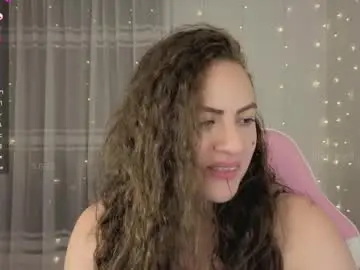 Chaturbate Live Sex Cam of lilyrose1_