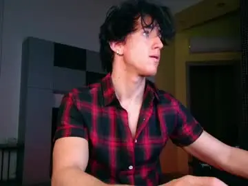 Chaturbate Free Porn Cam of christianlevine_